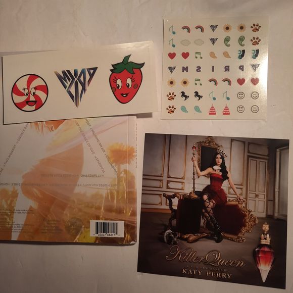 Katy Perry Prism 'ZinePak Deluxe Edition - Very Good Condition - Picture 3 of 6